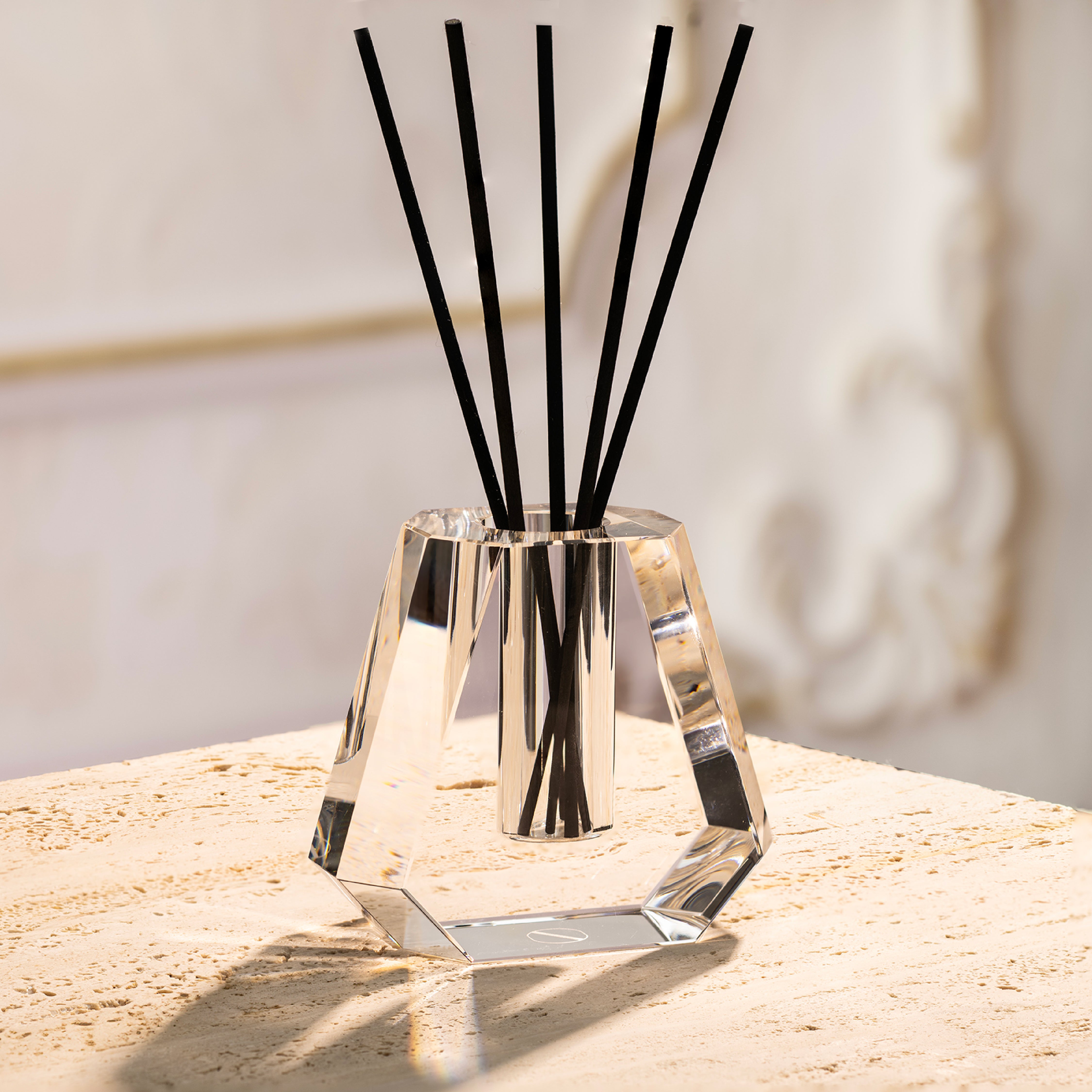 Crystallo Prism Reed Diffuser – Scent New York
